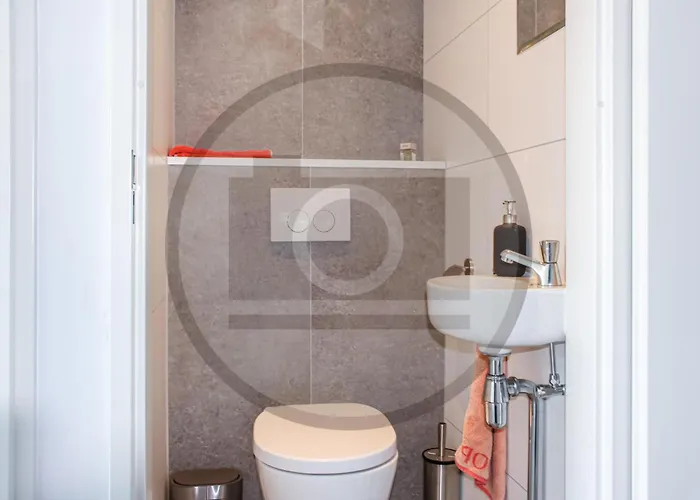 Gorgeous Ship In Ohe & Laak With Wifi 船屋 Ophoven