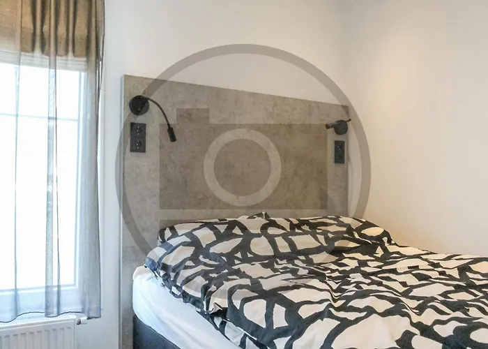 Gorgeous Ship In Ohe & Laak With Wifi Botel